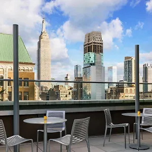 Doubletree By Hilton Times Square South Hotell